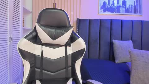 ashlye_miller_ online show from 12, 2, 2026