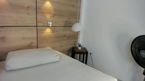 Snapshot of ashlyn_parker chatting on 18, 12, 2025 ashlyn online show from 18, 12, 2025