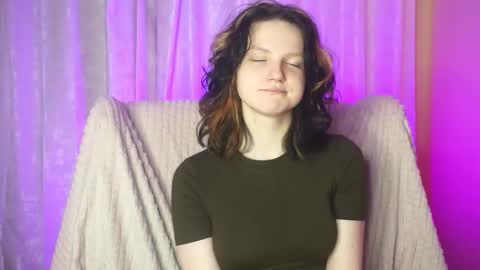 Snapshot of ashlyvincente chatting on 13, 3, 2026 Kristine online show from 13, 3, 2026