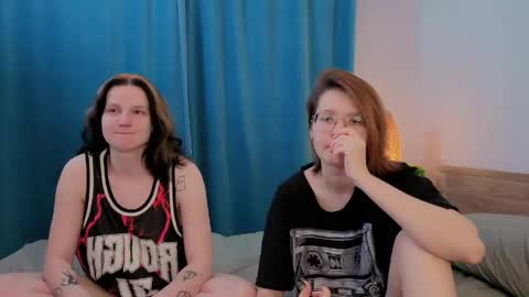 Snapshot of ashlyvincente chatting on 20, 4, 2026 Kristine online show from 20, 4, 2026