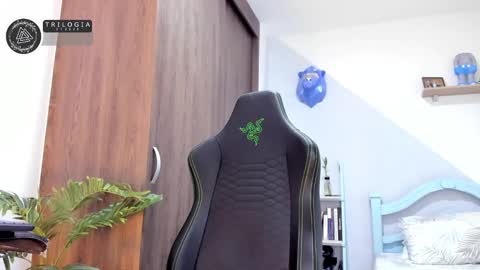 Snapshot of ashton_coleman_ chatting on 31, 12, 2024 my name real is camilo online show from 31, 12, 2024