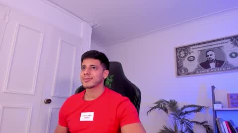 Snapshot of ashton_coleman_ chatting on 17, 11, 2025 my name real is camilo online show from 17, 11, 2025