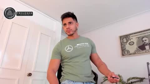 Snapshot of ashton_coleman_ chatting on 26, 11, 2025 my name real is camilo online show from 26, 11, 2025