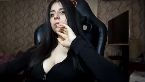 Lina online show from 10, 2, 2026