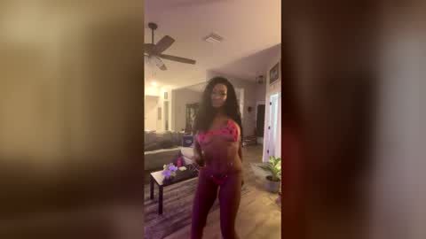 Snapshot of ashtynmartyn chatting on 22, 4, 2026 ashtynmartyn online show from 22, 4, 2026