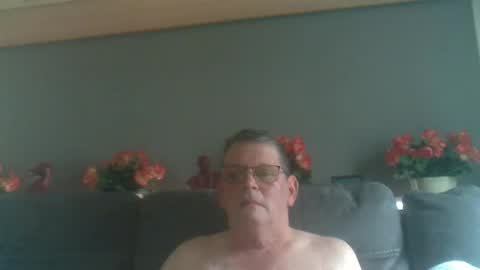 Snapshot of ashwin1964 chatting on 4, 4, 2026 Ashwin online show from 4, 4, 2026