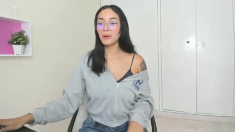 Camila online show from 16, 12, 2024