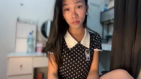 Snapshot of asian_aki chatting on 10, 4, 2026 Marj online show from 10, 4, 2026