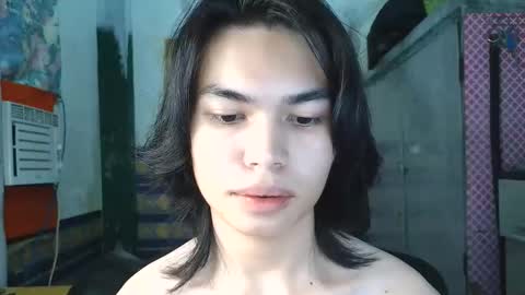 asian_babyboi online show from 14, 12, 2025