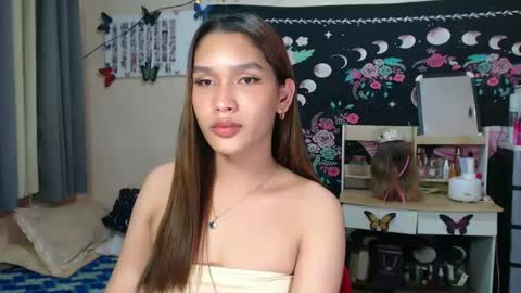 Snapshot of asian_glamm chatting on 3, 12, 2024 ANITA online show from 3, 12, 2024