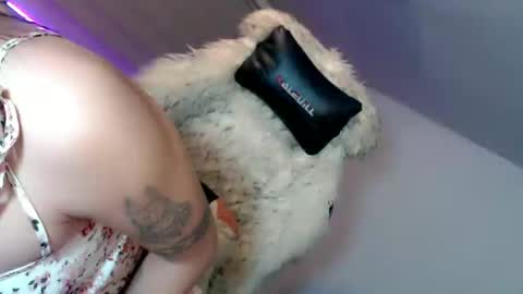 Snapshot of asian_loloera chatting on 12, 1, 2025 Rhea online show from 12, 1, 2025