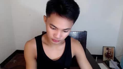 asian_lover05 online show from 28, 11, 2025