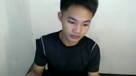 asian_lover05 online show from 3, 12, 2025