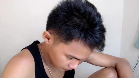 asian_lover05 online show from 5, 12, 2025