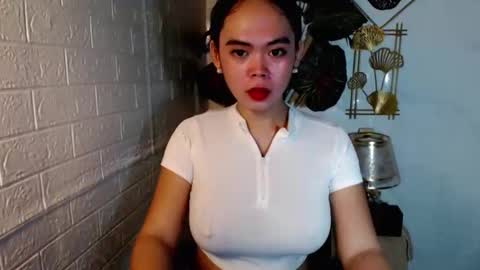 asian_pretty143 online show from 31, 5, 2026
