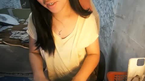 Snapshot of asian_salya chatting on 25, 5, 2026 asian_salya online show from 25, 5, 2026