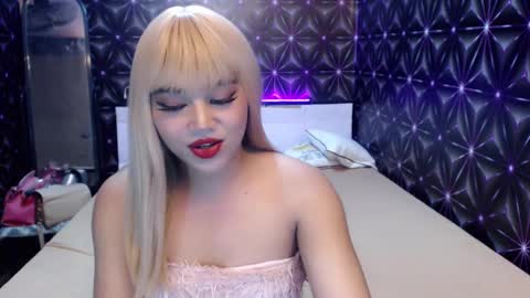 Snapshot of asian_suteishi chatting on 17, 1, 2025 stacey online show from 17, 1, 2025