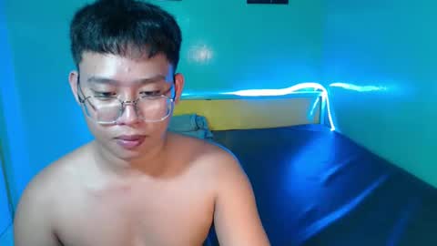 Snapshot of asian_walker chatting on 6, 5, 2026 asian_walker online show from 6, 5, 2026