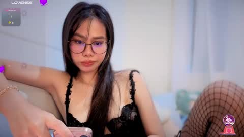 Snapshot of asianbabecandy chatting on 9, 4, 2026 candy online show from 9, 4, 2026