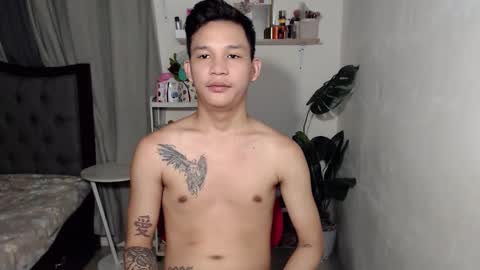 Snapshot of asianboycock14 chatting on 19, 3, 2026 asianboycock14 online show from 19, 3, 2026