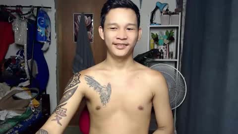 Snapshot of asianboycock14 chatting on 28, 4, 2026 asianboycock14 online show from 28, 4, 2026