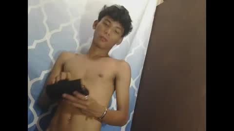 Snapshot of asiancockinsan chatting on 22, 4, 2026 Isan online show from 22, 4, 2026