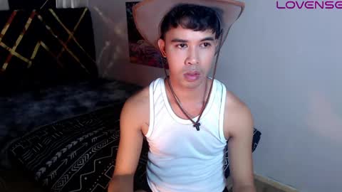Snapshot of asiancum_peter chatting on 13, 4, 2026 asiancum_peter online show from 13, 4, 2026