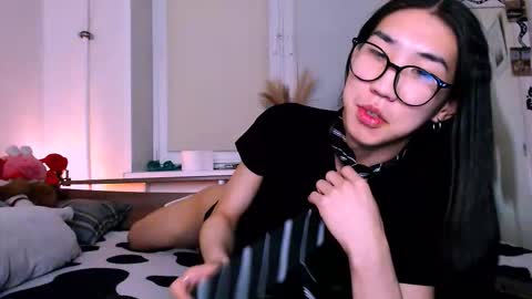 asiancvnt online show from 11, 2, 2026