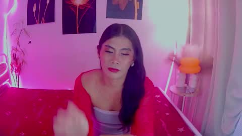 Snapshot of asianloreen24 chatting on 4, 12, 2025 asianloreen24 online show from 4, 12, 2025