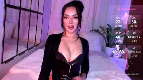 Snapshot of asiansexqueenx chatting on 17, 12, 2024 Miss Nia online show from 17, 12, 2024