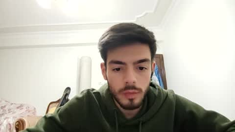 Snapshot of asihandsome06 chatting on 4, 1, 2025 asihandsome06 online show from 4, 1, 2025