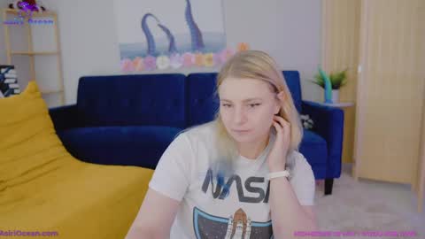 Snapshot of asiri_ocean chatting on 1, 6, 2026 Asiri pronounced Ah-siri Please no nicknames 3 online show from 1, 6, 2026