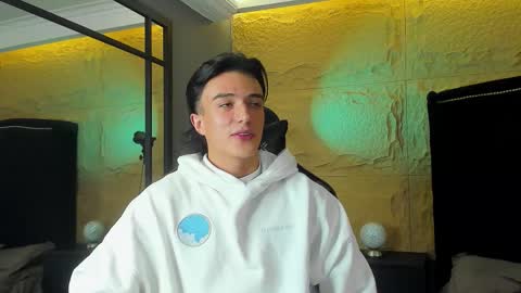 Aslan  online show from 12, 1, 2026