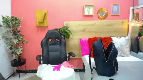 ASLY online show from 11, 5, 2026