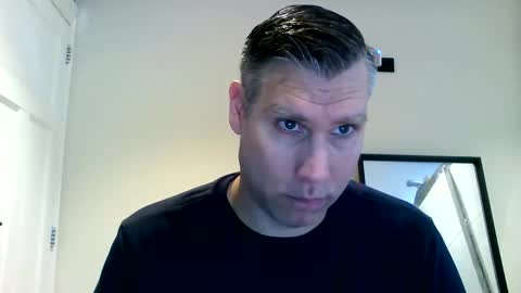 Assmani28 online show from 2, 1, 2025