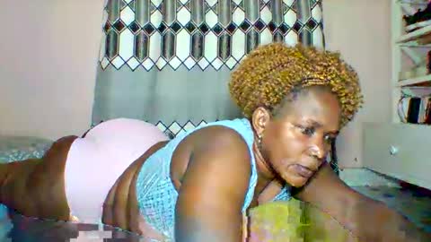 Snapshot of assqueen4 chatting on 16, 3, 2026 FLORAH DANIEL online show from 16, 3, 2026