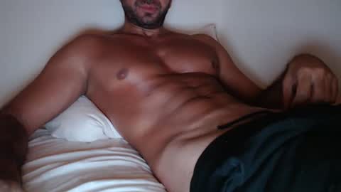 Snapshot of aston0 chatting on 19, 3, 2026 Aston online show from 19, 3, 2026