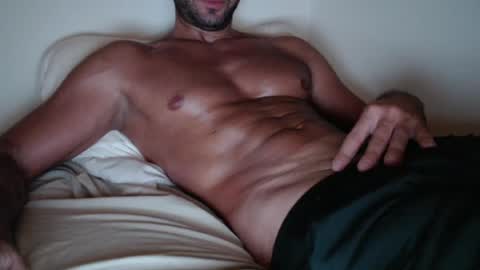 Snapshot of aston0 chatting on 2, 8, 2026 Aston online show from 2, 8, 2026
