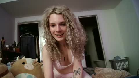 AstoriaLove online show from 12, 1, 2025