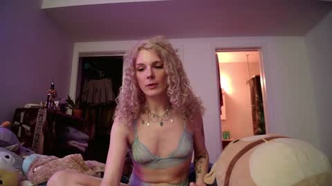 AstoriaLove online show from 30, 1, 2025