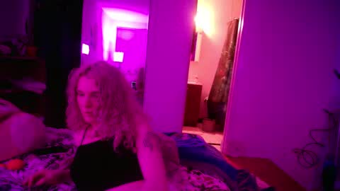 AstoriaLove online show from 12, 2, 2025