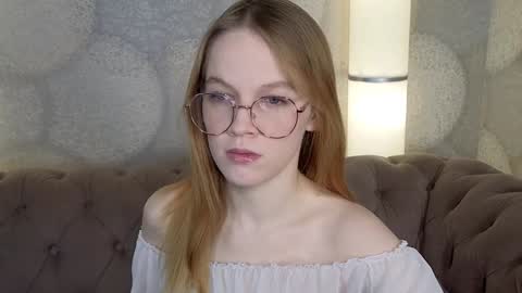 Snapshot of astra_lis chatting on 17, 1, 2025 Astra online show from 17, 1, 2025