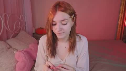 Snapshot of astra_lis chatting on 30, 10, 2025 Astra online show from 30, 10, 2025