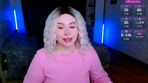 Snapshot of astrea_sensual chatting on 26, 11, 2025 Astrea or just Asti NUDE SHOW ONLY IN PREMIUM PVT online show from 26, 11, 2025