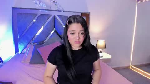 Snapshot of astrid_williams_ chatting on 1, 7, 2026 Astrid online show from 1, 7, 2026