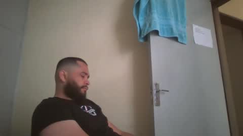 Snapshot of astro_boy_01 chatting on 29, 3, 2026 astro_boy_01 online show from 29, 3, 2026