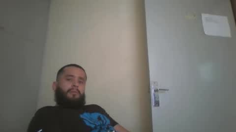 Snapshot of astro_boy_01 chatting on 1, 4, 2026 astro_boy_01 online show from 1, 4, 2026