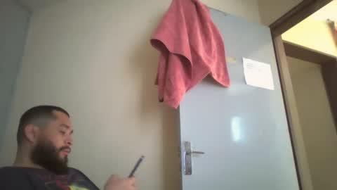 Snapshot of astro_boy_01 chatting on 4, 4, 2026 astro_boy_01 online show from 4, 4, 2026