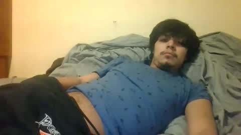 Snapshot of astroluis22mi chatting on 5, 4, 2026 astroluis22mi online show from 5, 4, 2026