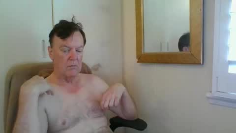 Snapshot of astute008 chatting on 7, 3, 2026 astute008 online show from 7, 3, 2026